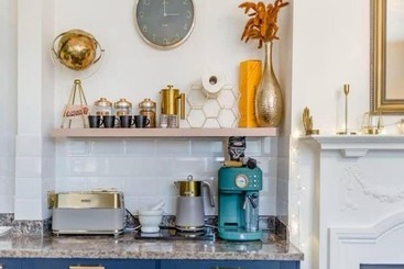 اقامتگاه Beautiful Cottage In Central Whitstable