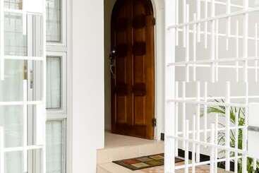 اقامتگاه Cityscape Living At Surbiton