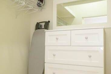 اقامتگاه Cityscape Living At Surbiton