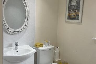 اقامتگاه Stunning 2 Bed Home In Yorkshire