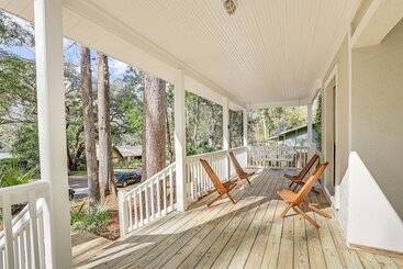 Sunny Gainesville Home ~ Half Mi To Uf Campus!