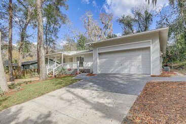 Sunny Gainesville Home ~ Half Mi To Uf Campus!