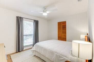 Sunny Gainesville Home ~ Half Mi To Uf Campus!