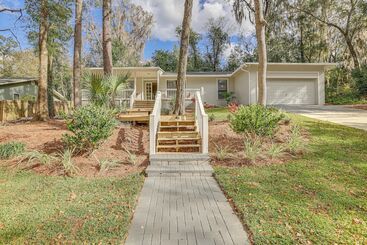 Sunny Gainesville Home ~ Half Mi To Uf Campus!