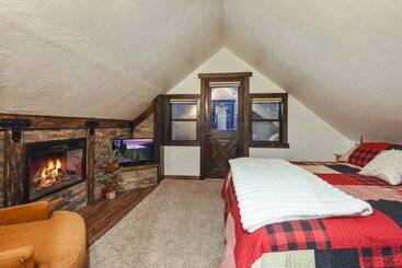 بيت ريفى Tahoe Pines Cabin