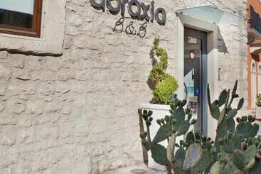 Abraxia B&b