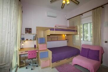 Villa Atlantis In Ayia Napa