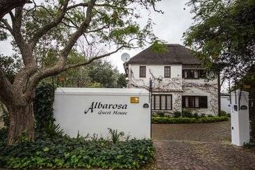 تختخواب و صبحانه Albarosa Guesthouse