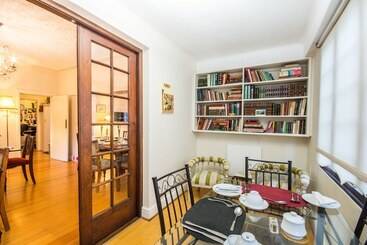 تختخواب و صبحانه Albarosa Guesthouse