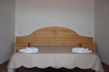 تختخواب و صبحانه Azienda Agrituristica La Janna Di La Faj