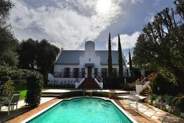 تختخواب و صبحانه Bloemstantia Guest House