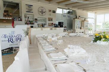 تختخواب و صبحانه La Terrazza Sulla Rupe