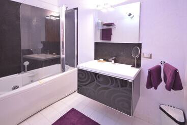 住宿加早餐  Mar Dei Poeti   Luxury Suites