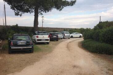 تختخواب و صبحانه Mazzara Farm