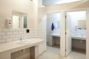 تختخواب و صبحانه Plett Beachfront Accommodation