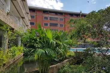 Gran Hotel De Lago El Coca
