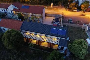 Guverna New City Accommodation