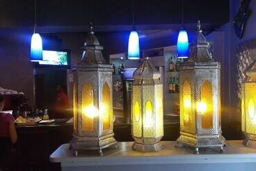 مسافرخانه The Place Guest House