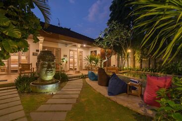 هتل Bale Seminyak