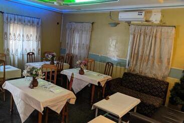 هتل Restaurant Bella Vida