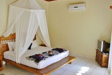 هتل Bungalow Geringsing