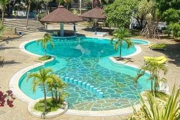호텔 Lily Palm Resort