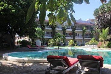 호텔 Lily Palm Resort