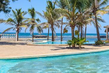 호텔 Lily Palm Resort