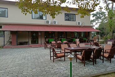 هتل Lumbini Buddha Garden Resort