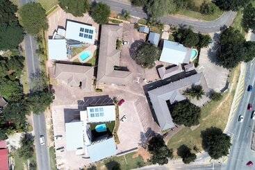 هتل Nelspruit Lodge