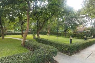 هتل Ufulu Gardens