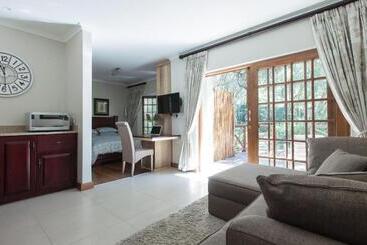 Lydall Wild Tranquil Garden Suites