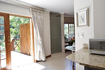 Lydall Wild Tranquil Garden Suites