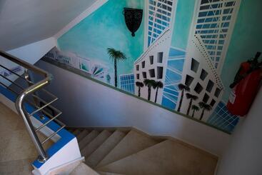 Mia Hostels