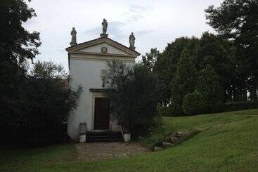 Relais Villa Gozzi B&b
