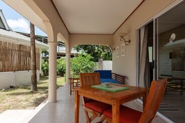 Villa Aya