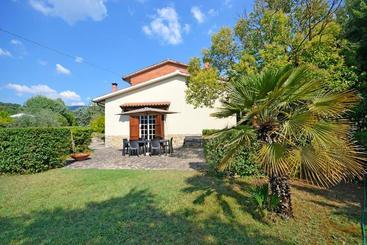 Villa Mimosa