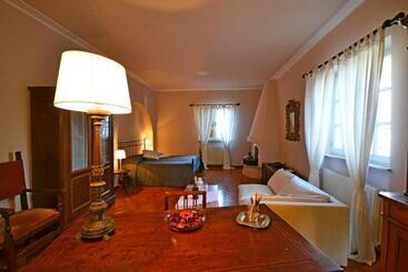 Villa Mimosa