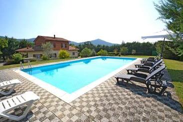 Villa Mimosa
