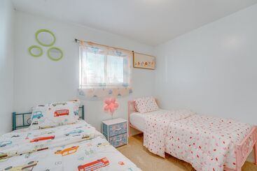 Family Friendly Getaway W/ Fire Pit In Ann Arbor