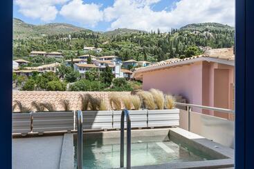 تختخواب و صبحانه Tellion Suites