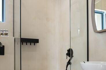 تختخواب و صبحانه Tellion Suites