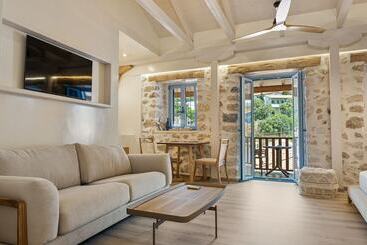 تختخواب و صبحانه Tellion Suites