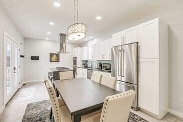 Bright & Modern Home: 2 Mi To Presque Isle Airport