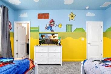 Fantasia @ Storey Lake By Shine Villas #408