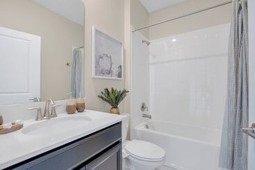 Fantasia @ Storey Lake By Shine Villas #408