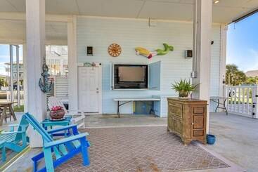 Gorgeous Galveston Bay Home W/ Private Pool!