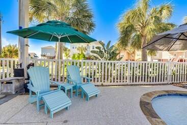 Gorgeous Galveston Bay Home W/ Private Pool!