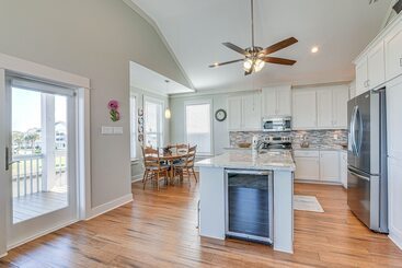 Gorgeous Galveston Bay Home W/ Private Pool!