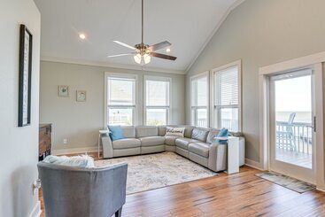 Gorgeous Galveston Bay Home W/ Private Pool!